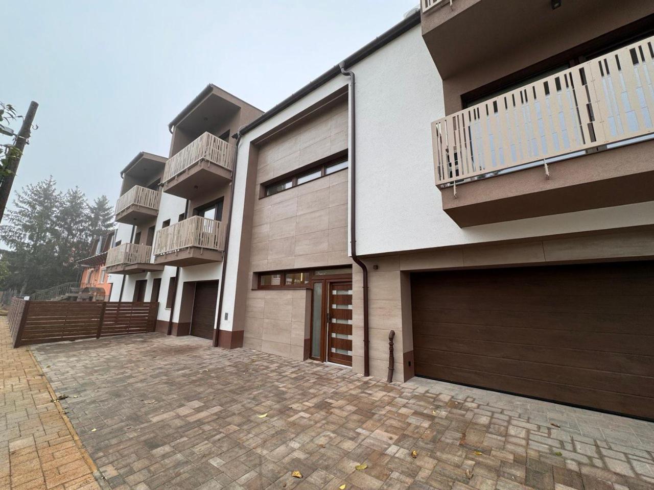 Secret Hideout Apartment Hajdúszoboszló Екстериор снимка